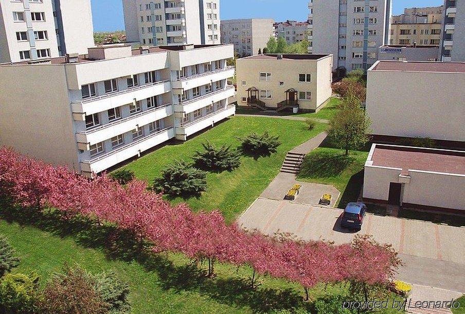 Hotel Wilanow Warszawa By Desilva Exterior photo