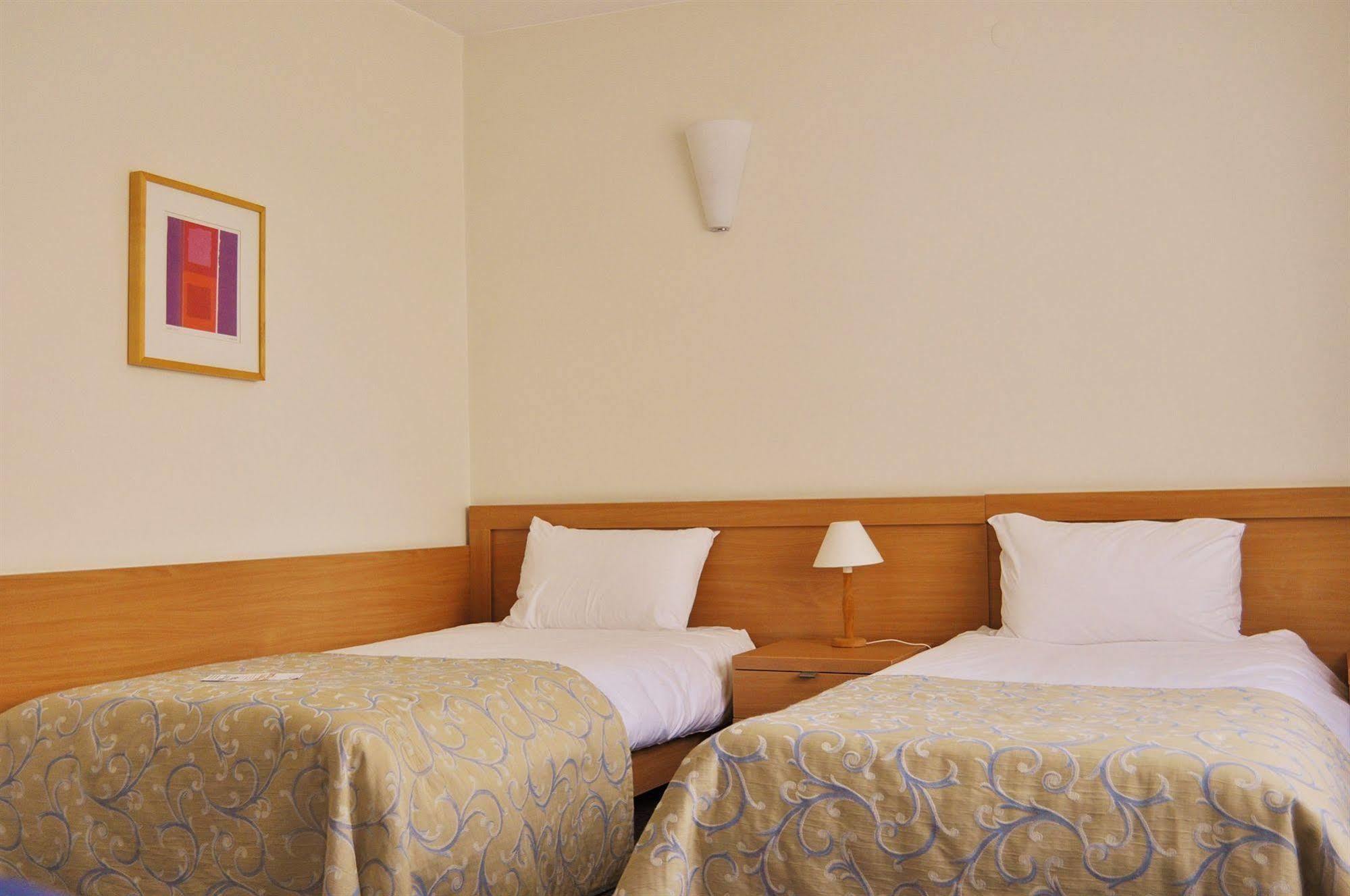 Hotel Wilanow Warszawa By Desilva Exterior photo